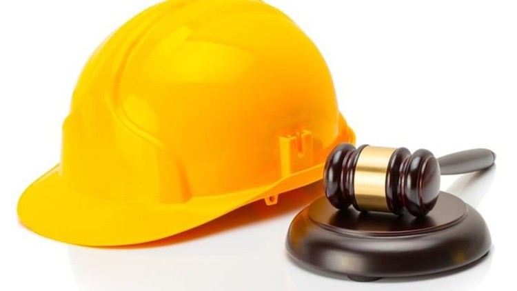 Managing project claims