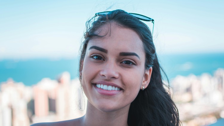 STOP FROWNING: How To Become A Person Who Smiles More